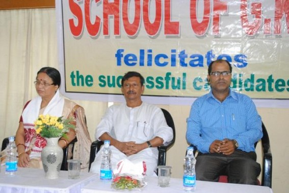 School of GK felicitates successful candidates in various competitive exams